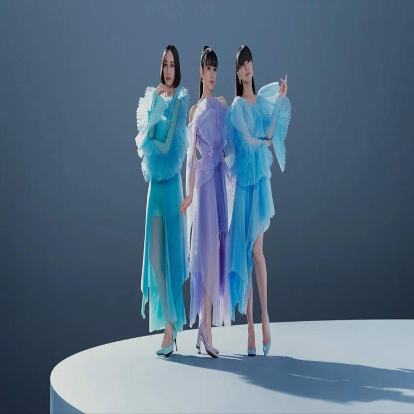 ミュージック perfume ホールトゥワー