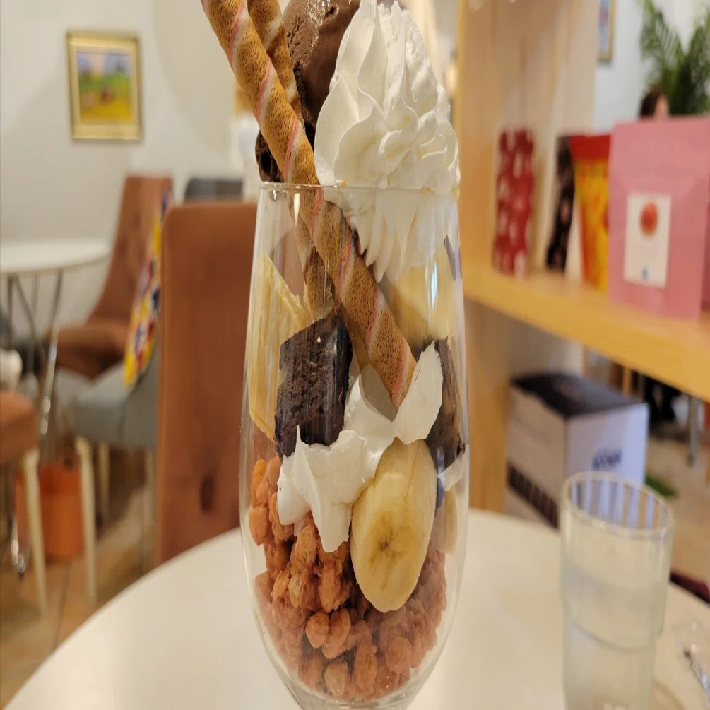 大阪・1000円以下のパフェ(6)ラックカフェさん｜藤井靜子