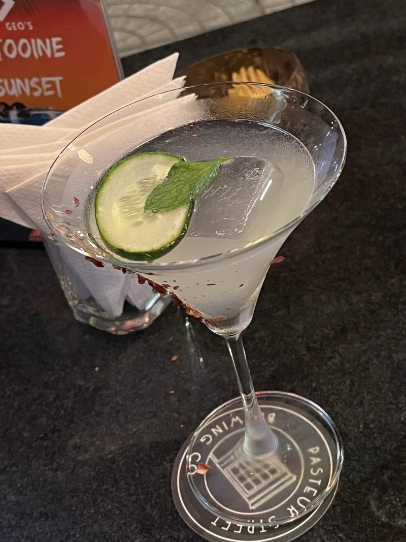 カクテルの行列|Note with ERI