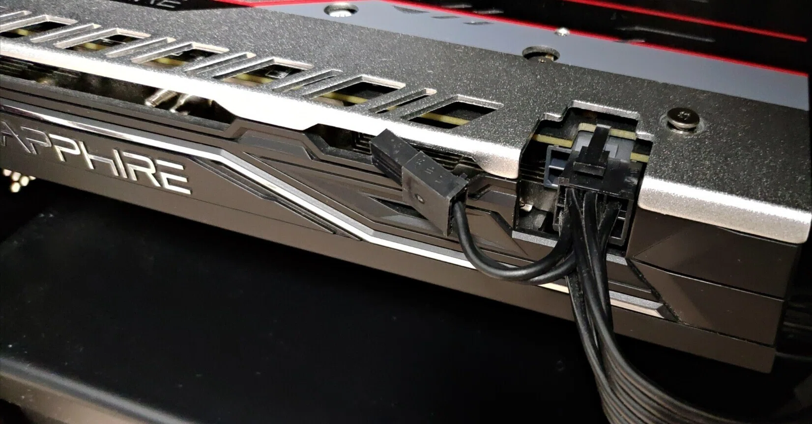 8ピン仕様のRX570に6ピンだけ繋いで動いてしまった｜tak