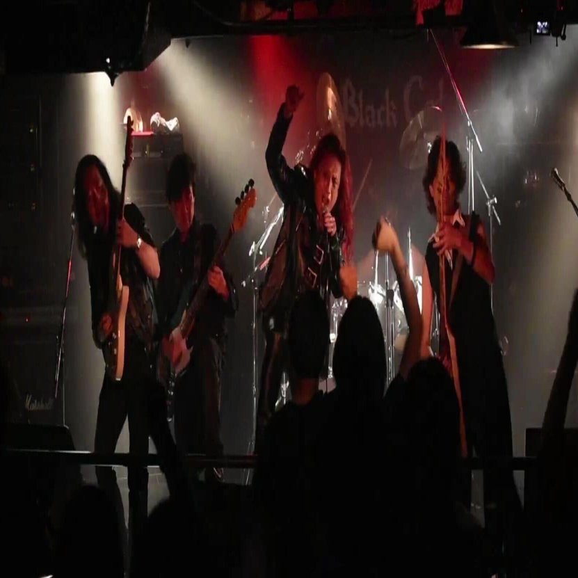 ヘヴィメタルバンド