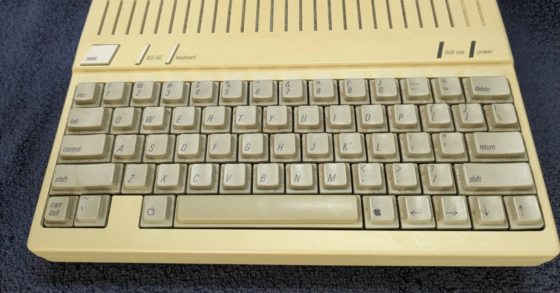 apple//c のキーボードと文字コード｜kzn
