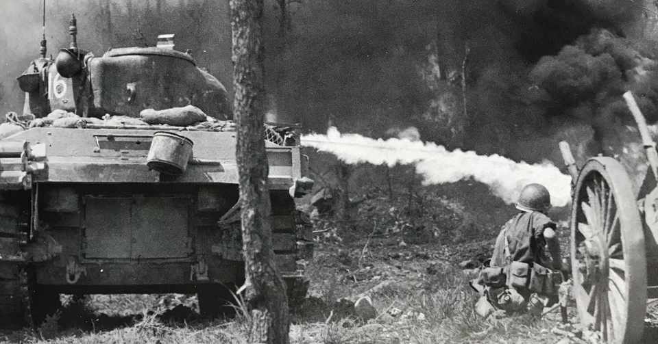 沖縄戦 １９４５年４月１９日 米軍が攻勢を再開し牧港 伊祖ラインを