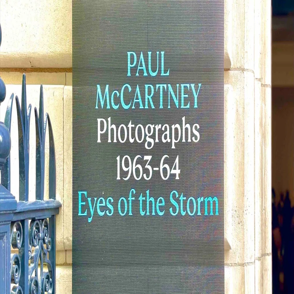 PAUL McCARTNEY PHOTOGRAPHS 1963-64 EYES OF THE STORM・NATIONAL