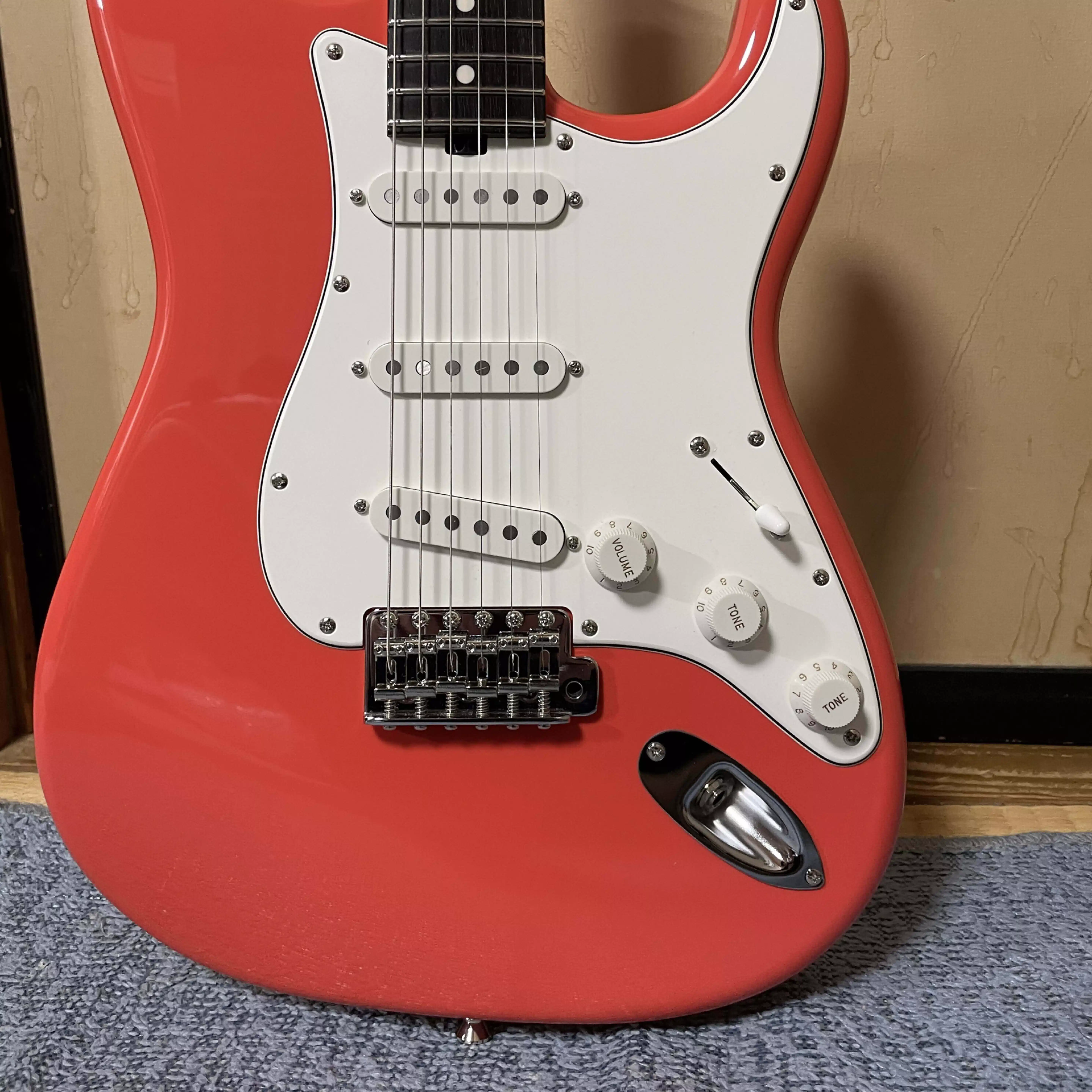 機材紹介その2】Tokai LS146QZ｜たくお