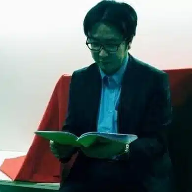 たいいりょう 詩人 美術評論家
