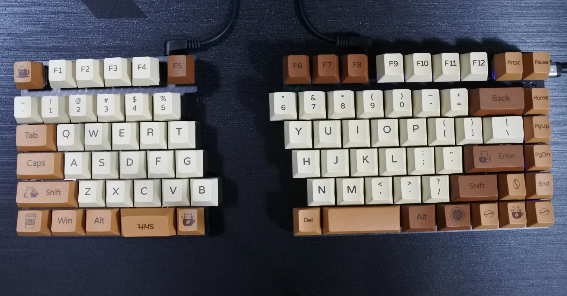 7sPlus 組み立て済み品 自作キーボード led つき7splus 完成品 電池