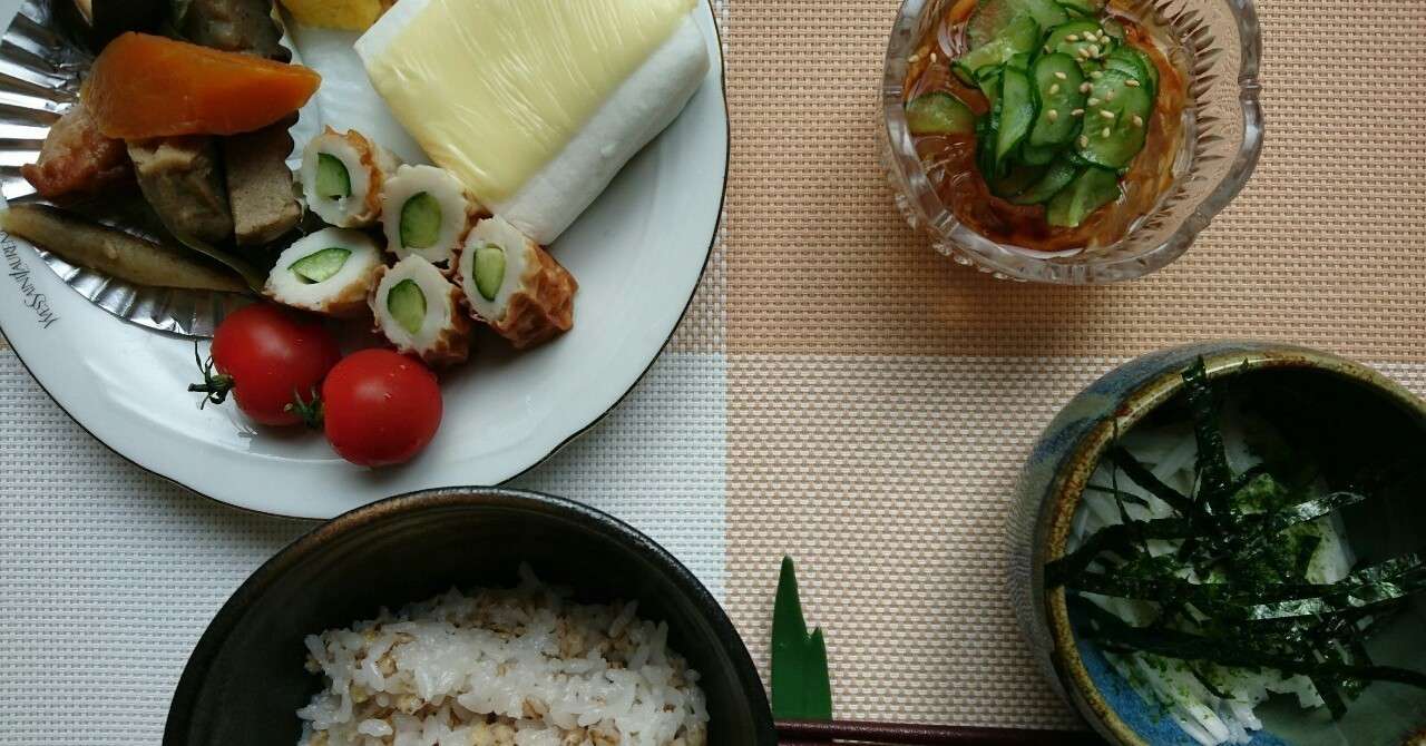 夕ご飯は高野豆腐の煮物 甘い卵焼き はんぺん チーズ焼き ちくわきゅうりサラダ 千切りトロロ芋 トコロテン もち麦ご飯 ๑ ๑ ﾓｸﾞﾓｸﾞ ウズ Note