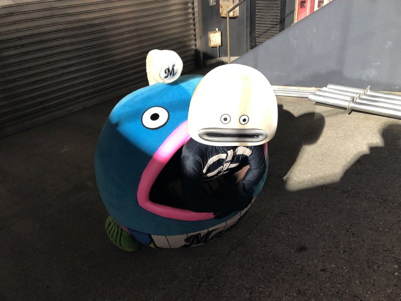 ロッテ 謎の魚と走った Zozoマリン ククルクルル Note ロッテ 謎の魚と走った Zozoマリン ククルクルル Note