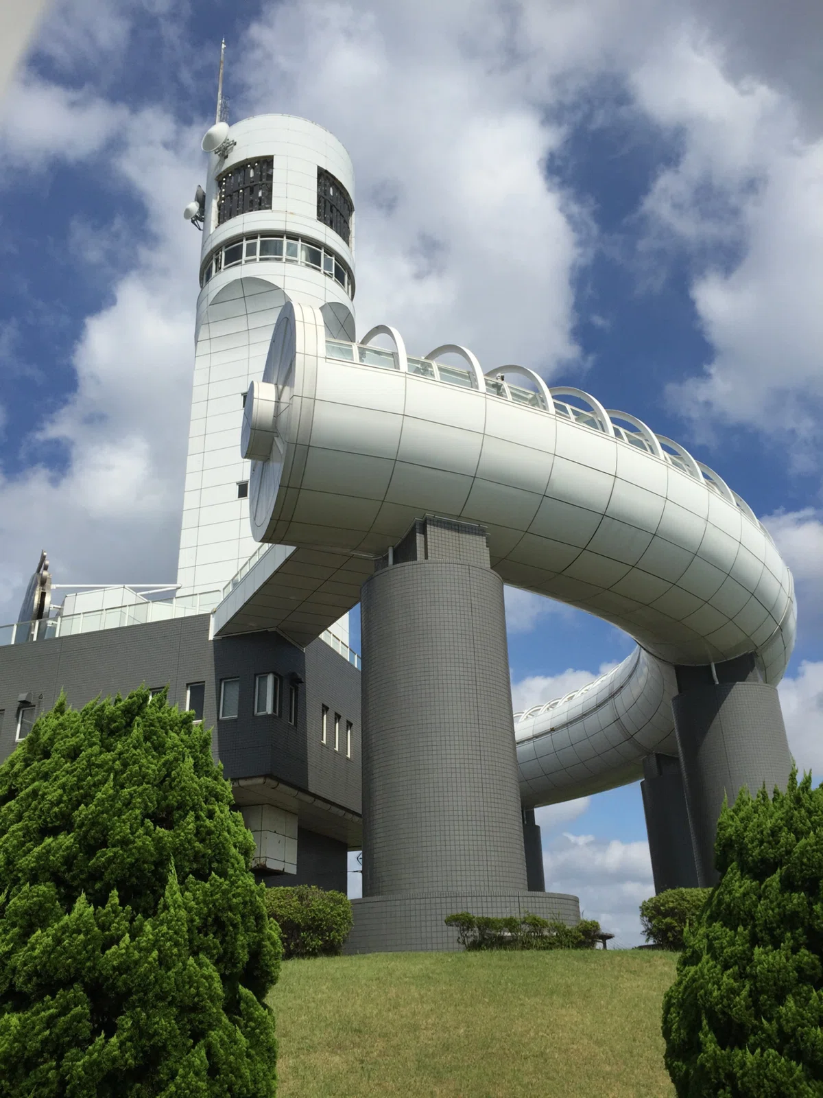 横浜港シンボルタワー｜KT