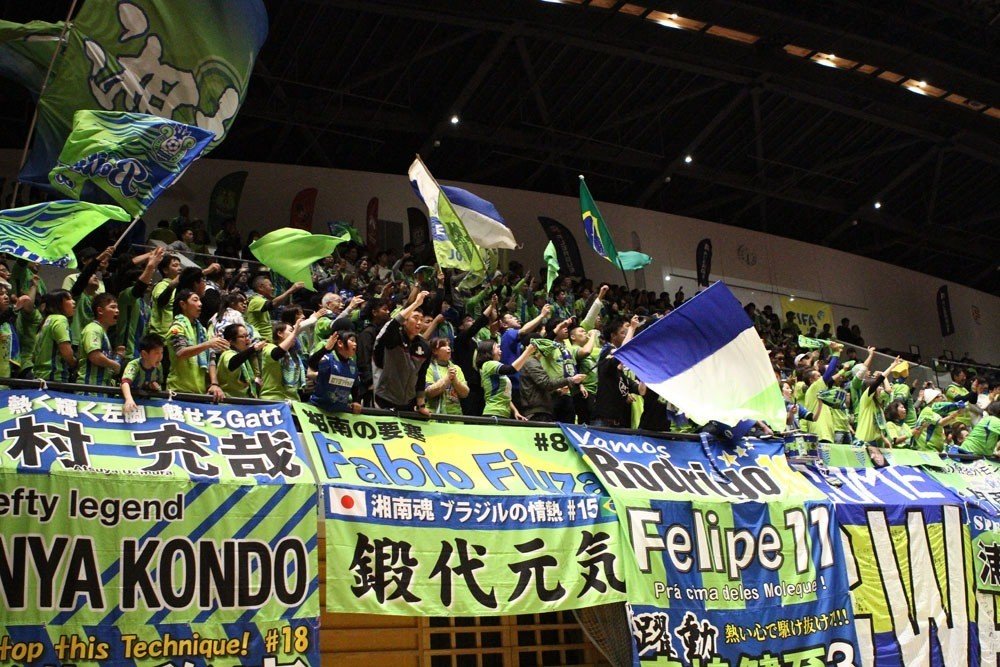 ジュニアユースで出会って10年 腐れ縁 の２人が決断した大きな挑戦 湘南ベルマーレフットサルクラブ Note
