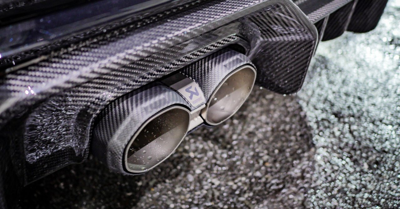 2024年モデル　純正AKRAPOVIC メメント森　様用 2024年モデル純正AKRAPOVIC メメント森様用
