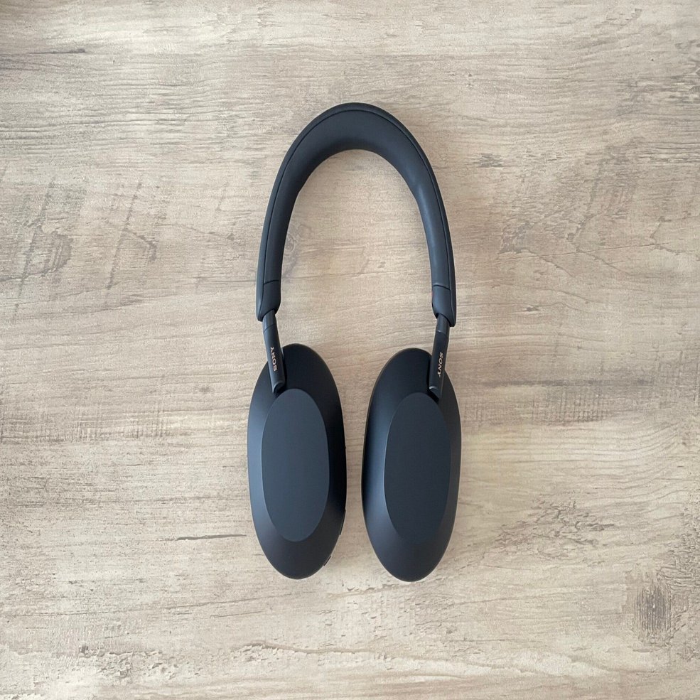 ワイヤレスヘッドホン】WH-1000XM5レビュー｜Lemon