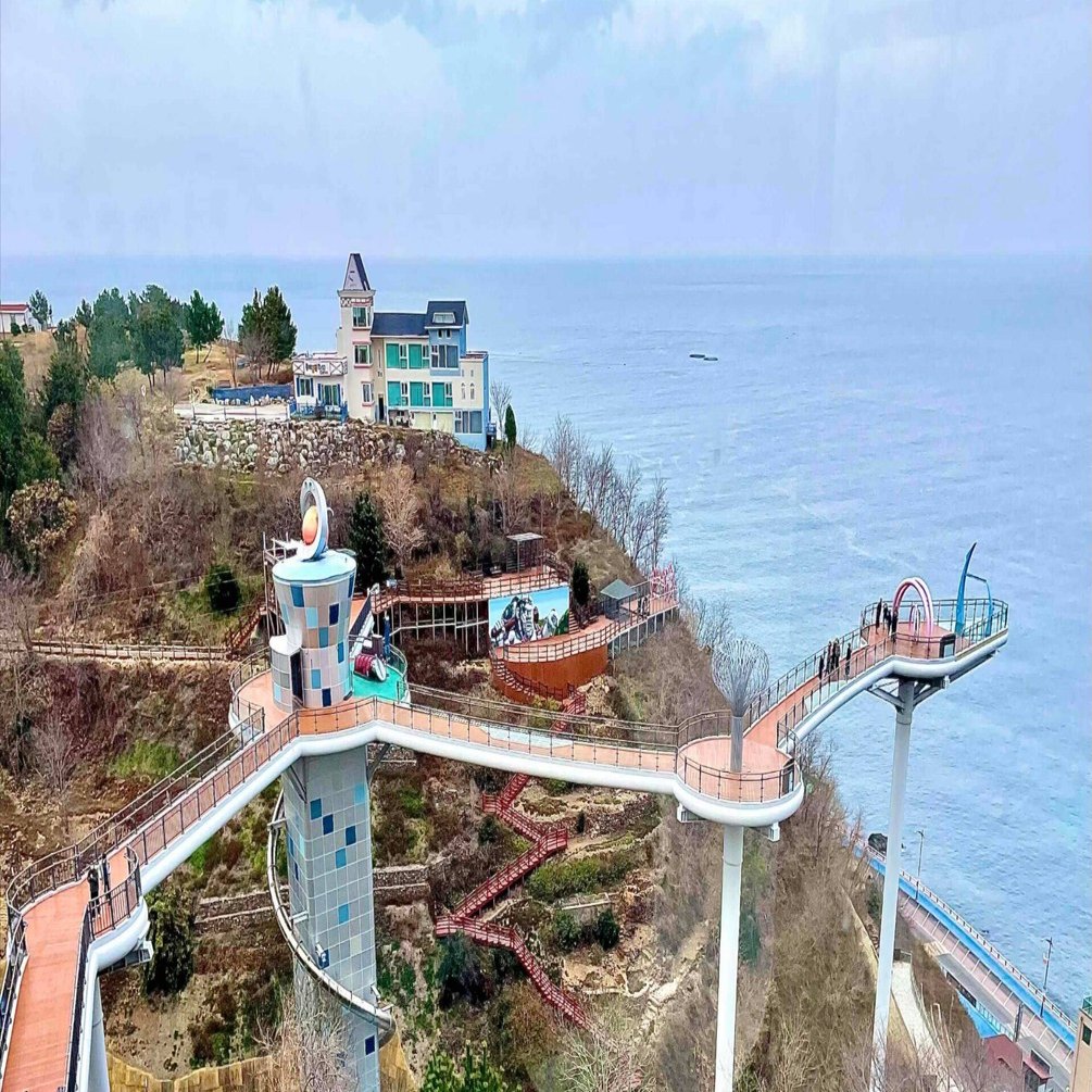 港町トンへ（東海）へ！墨湖の展望施設と壁画村を巡る｜フレックス韓国部