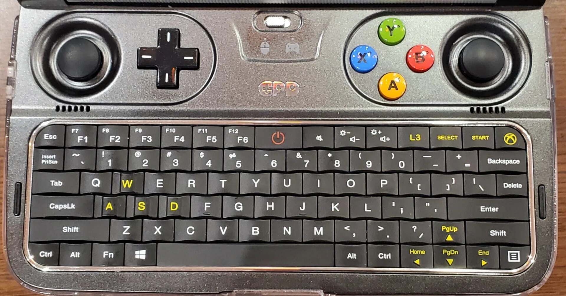 GPD win2 を入手｜葉月 陽