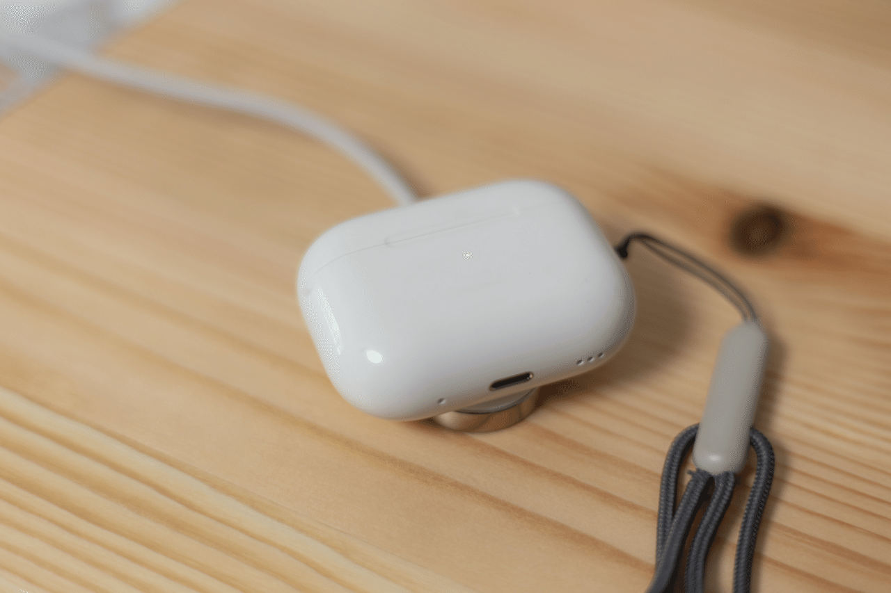 AirPods Pro（第2世代）Lightningケーブル宜しくお願い致します