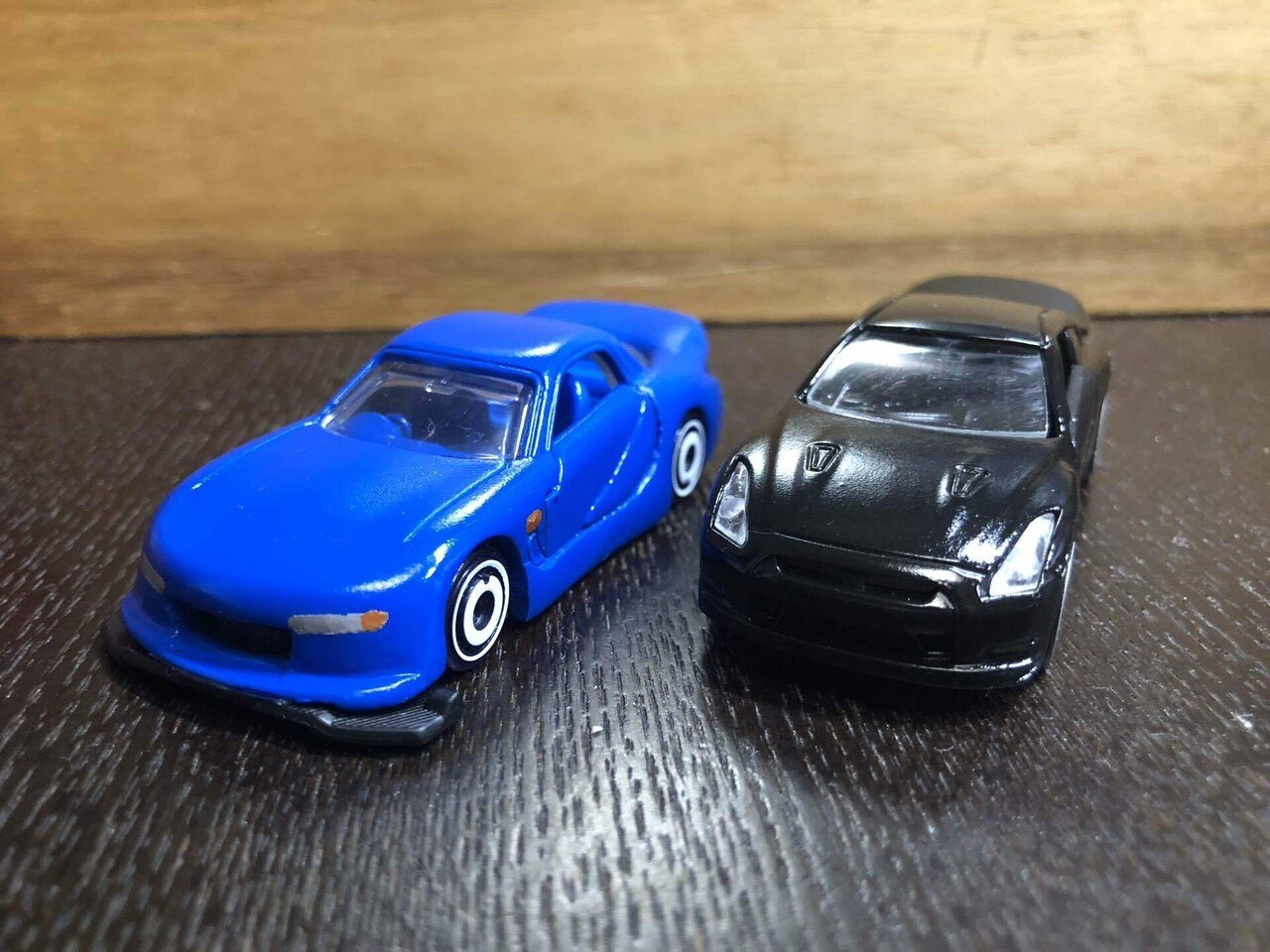 トミカ改造 R35とFD｜雑 記太郎