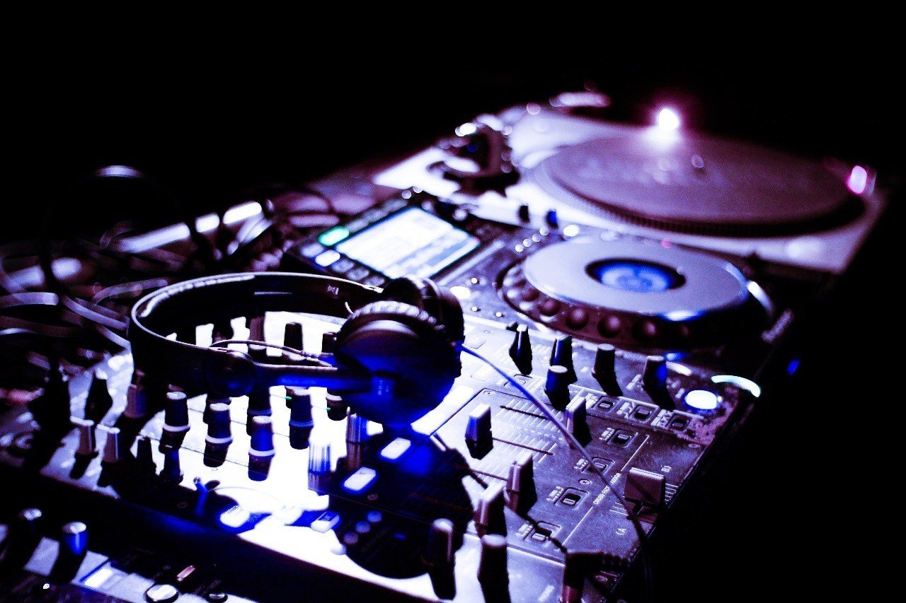 電子音 が嫌いだった僕が 電子音 を好きになるまで おさやん Note