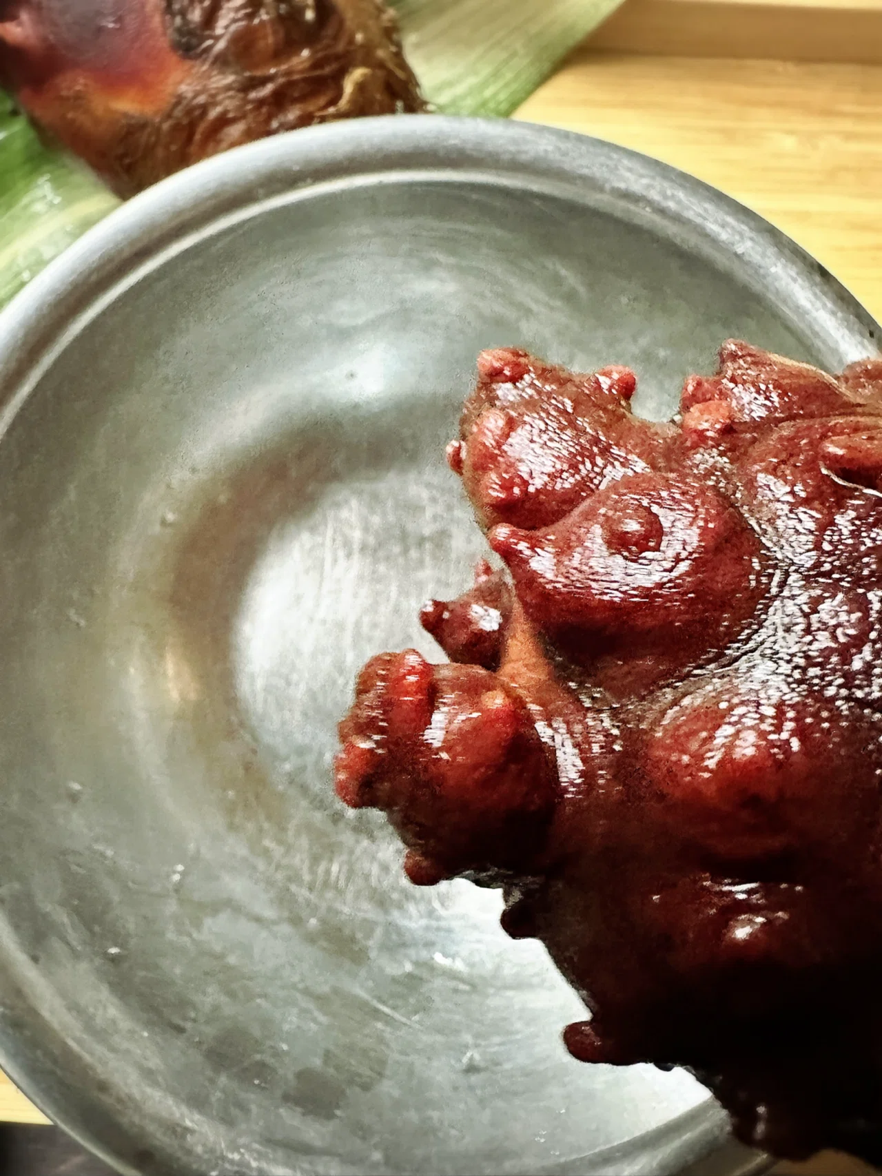 A summer to savor the lingering sea squirts.｜cucina T