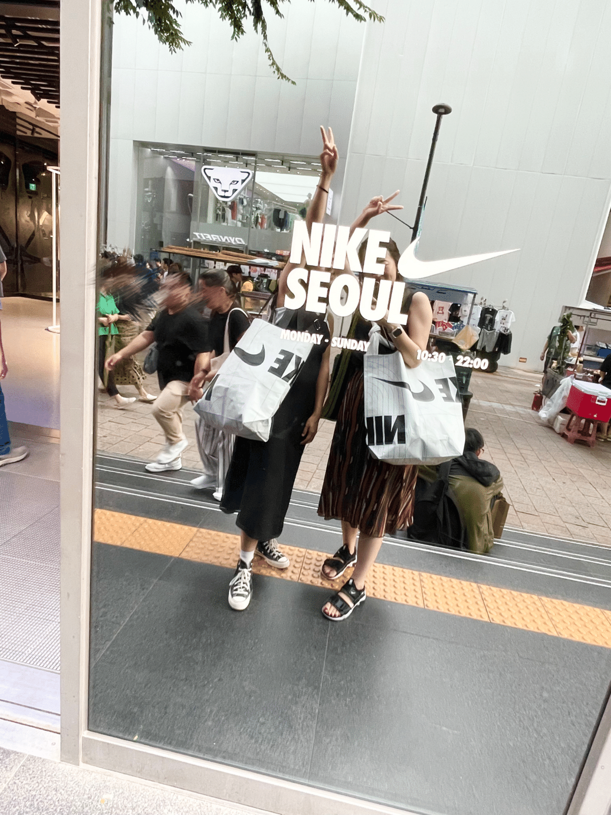 韓国旅行】NIKEソウルでカスタマイズ！世界に一つだけのキャップ