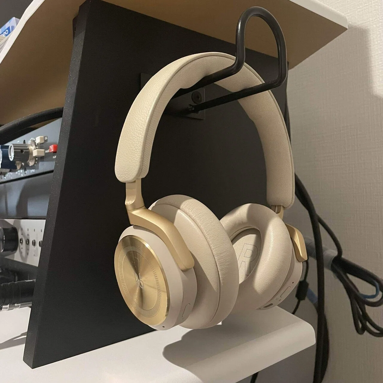 高級ヘッドホンって実際どうなの？【Beoplay HX】｜アノニマスDTM編集部