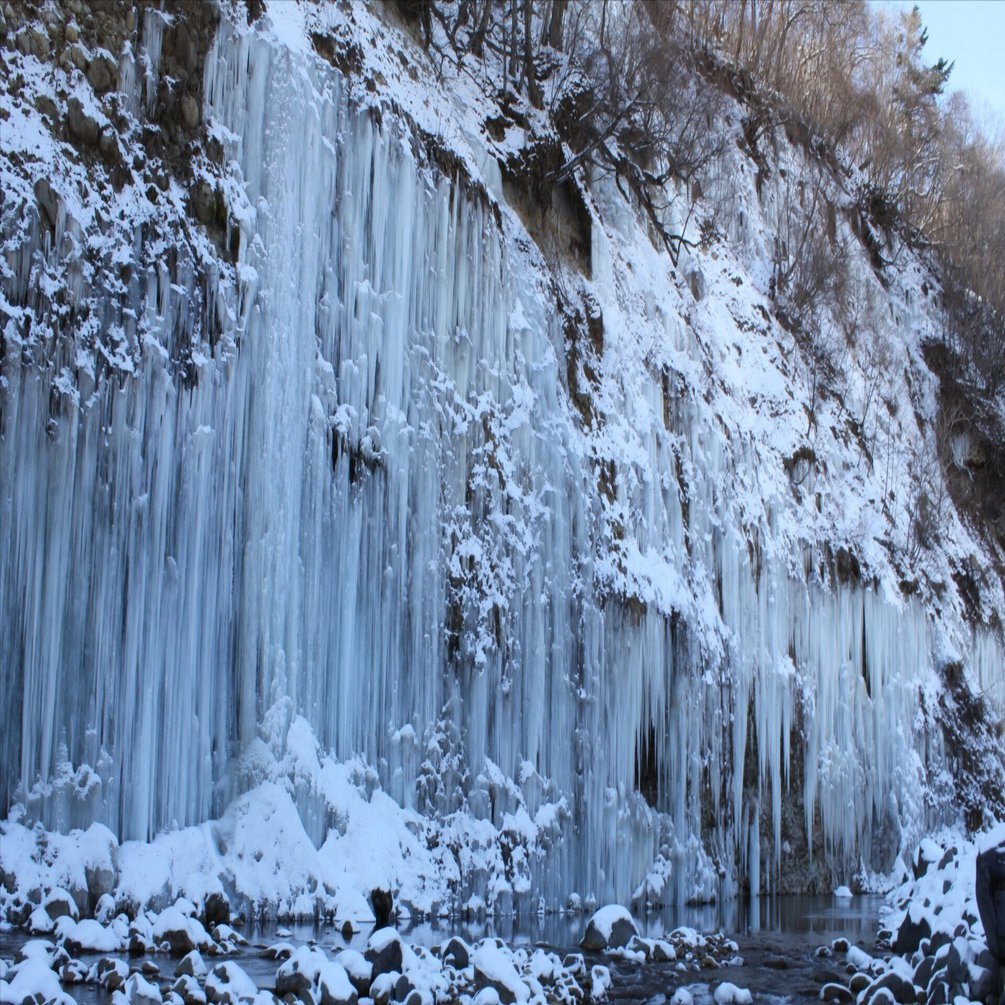 DRT 氷柱 厳しい寒さから生まれる氷の芸術「白川氷柱群」｜長野県木曽町【暮らし