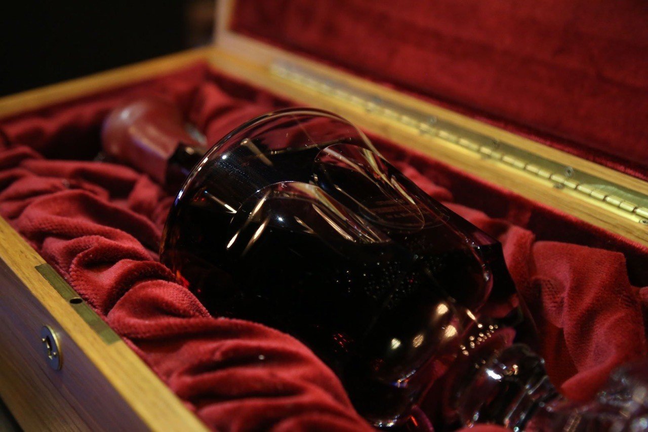 究極の接客 ホスト界の帝王rolandの名言 ウギの偉人名言まとめnote Note