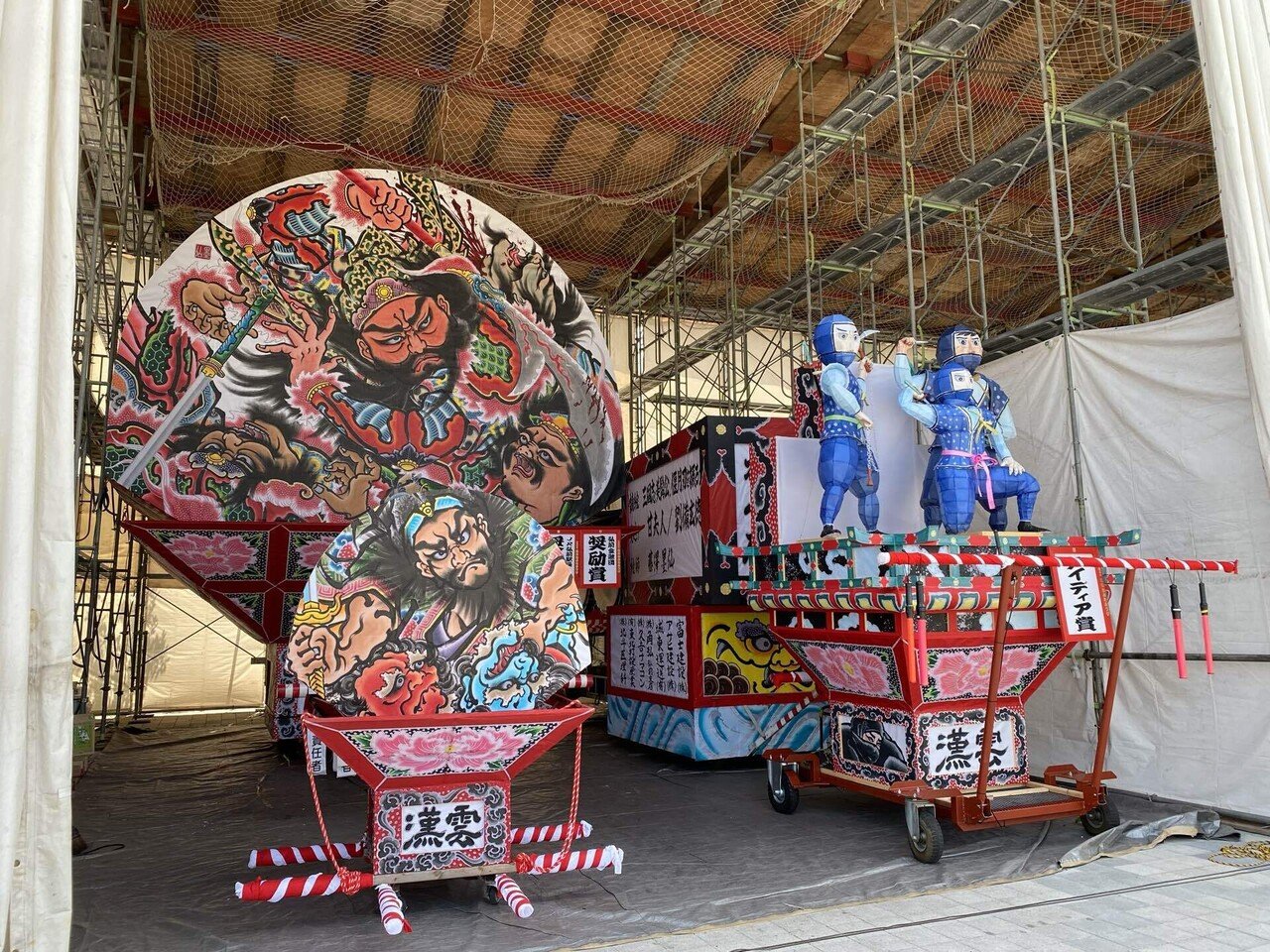 ねぶた中盛り様 ねぶた祭り① 〜弘前・青森〜｜なつ
