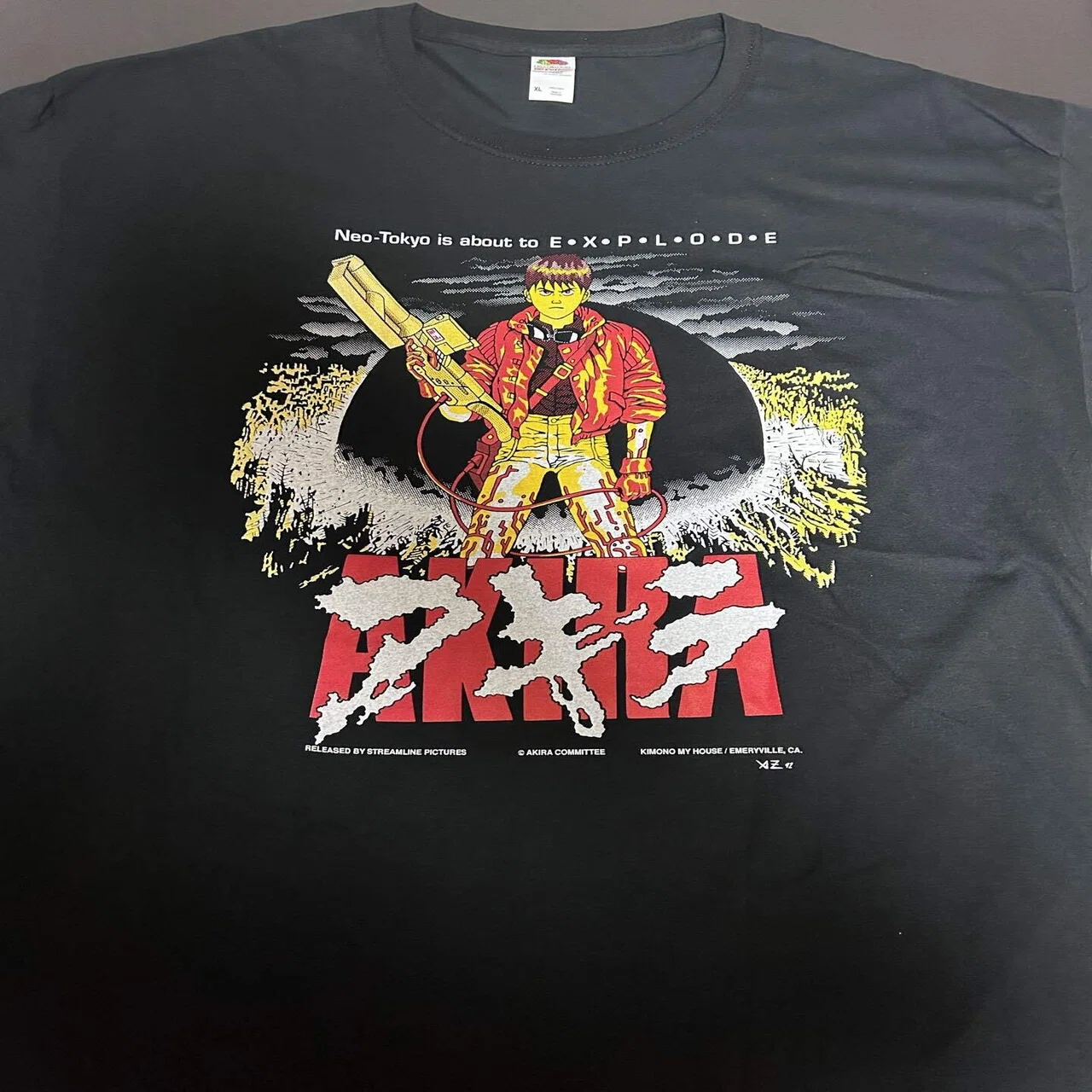 AKIRAセル画展のTシャツ｜柳の木