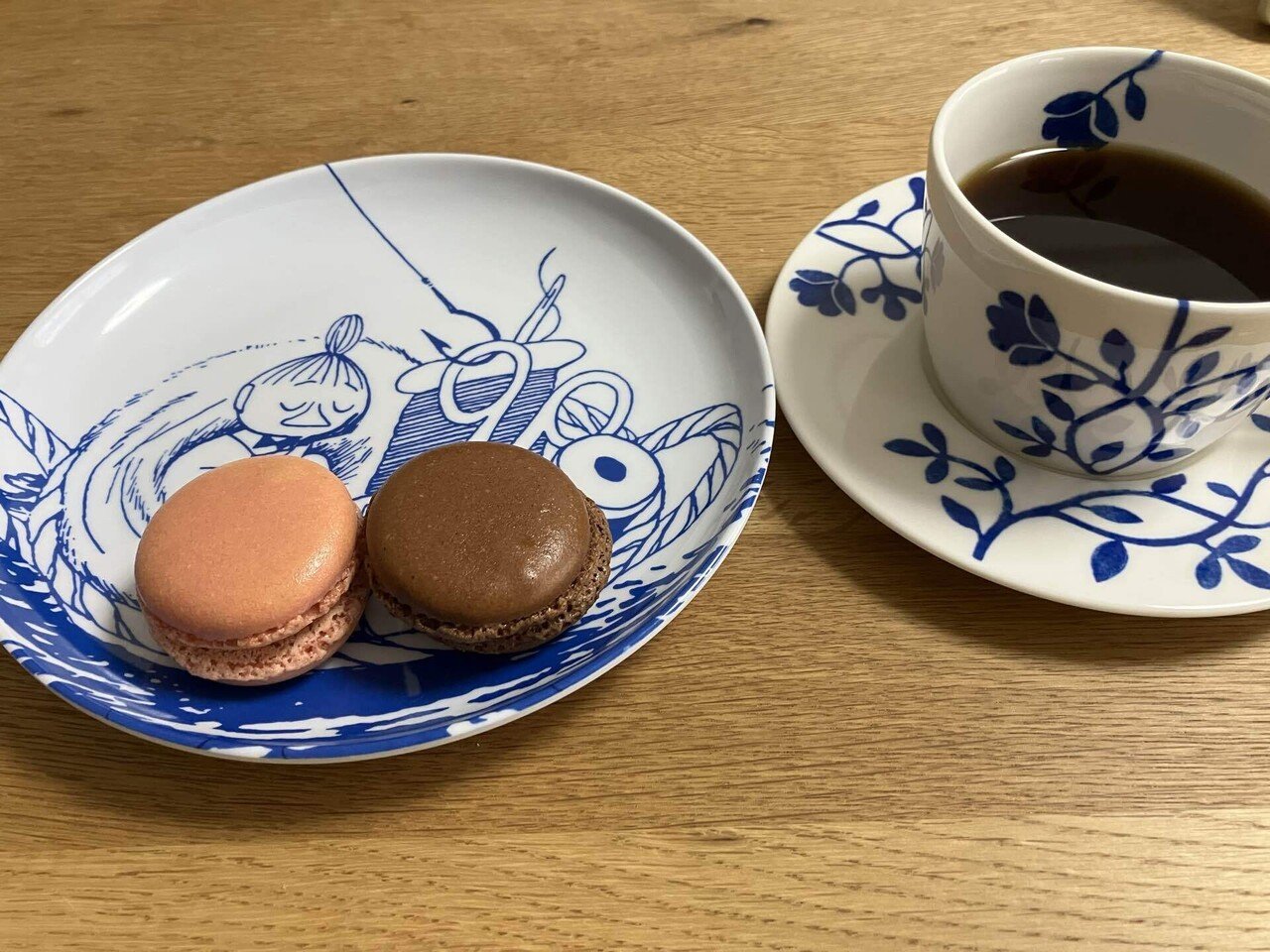 ローソンのマカロン｜キキョウ草