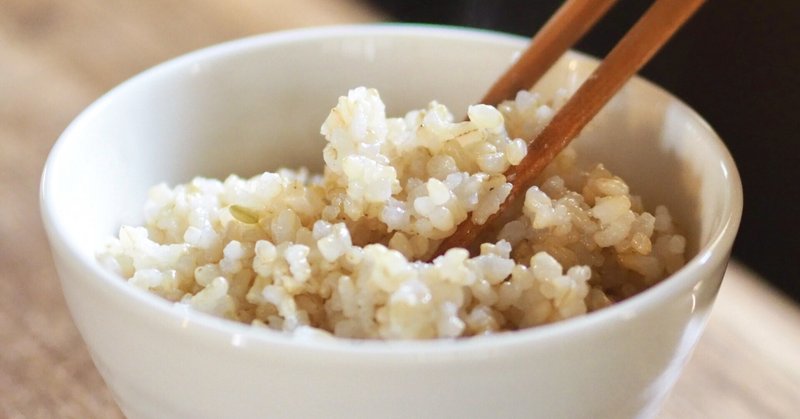 玄米を発芽させると食べやすさと栄養素がアップします。