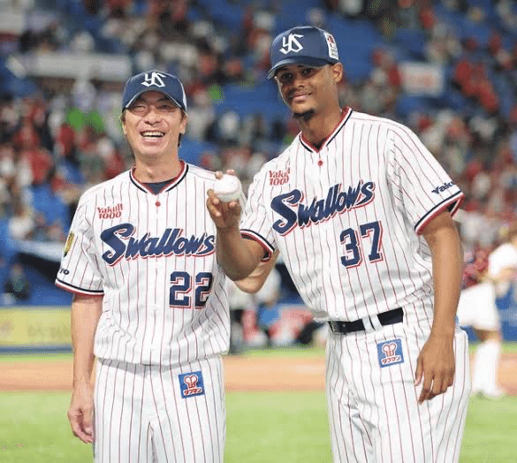 ヤクルトD5位・北村恵吾のプロ初安打が満塁弾！！7打席目で