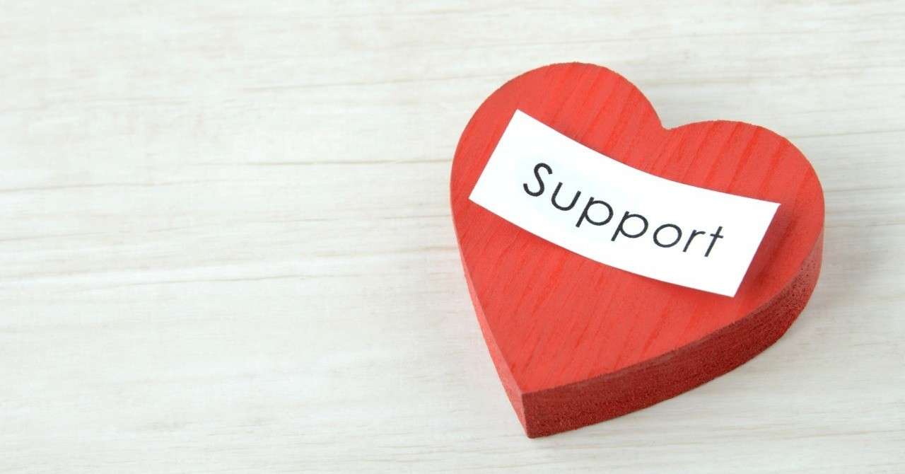 AdobeStock_応援_support