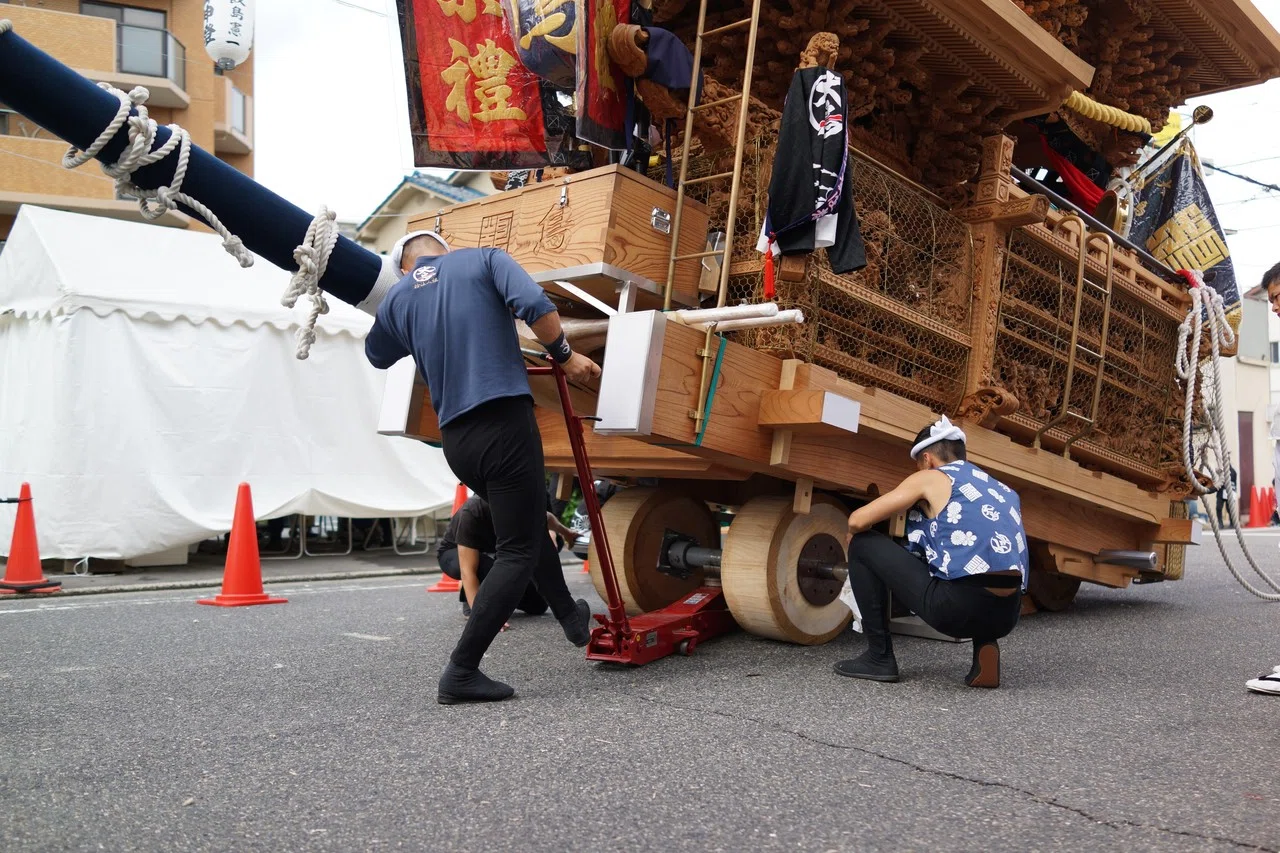 木製車輪の交換 鳳だんじり祭16 Emilio Note