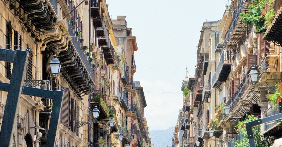 🇮🇹栄光と貧困が交差するシチリア島パレルモ旧市街のまち歩き｜Under