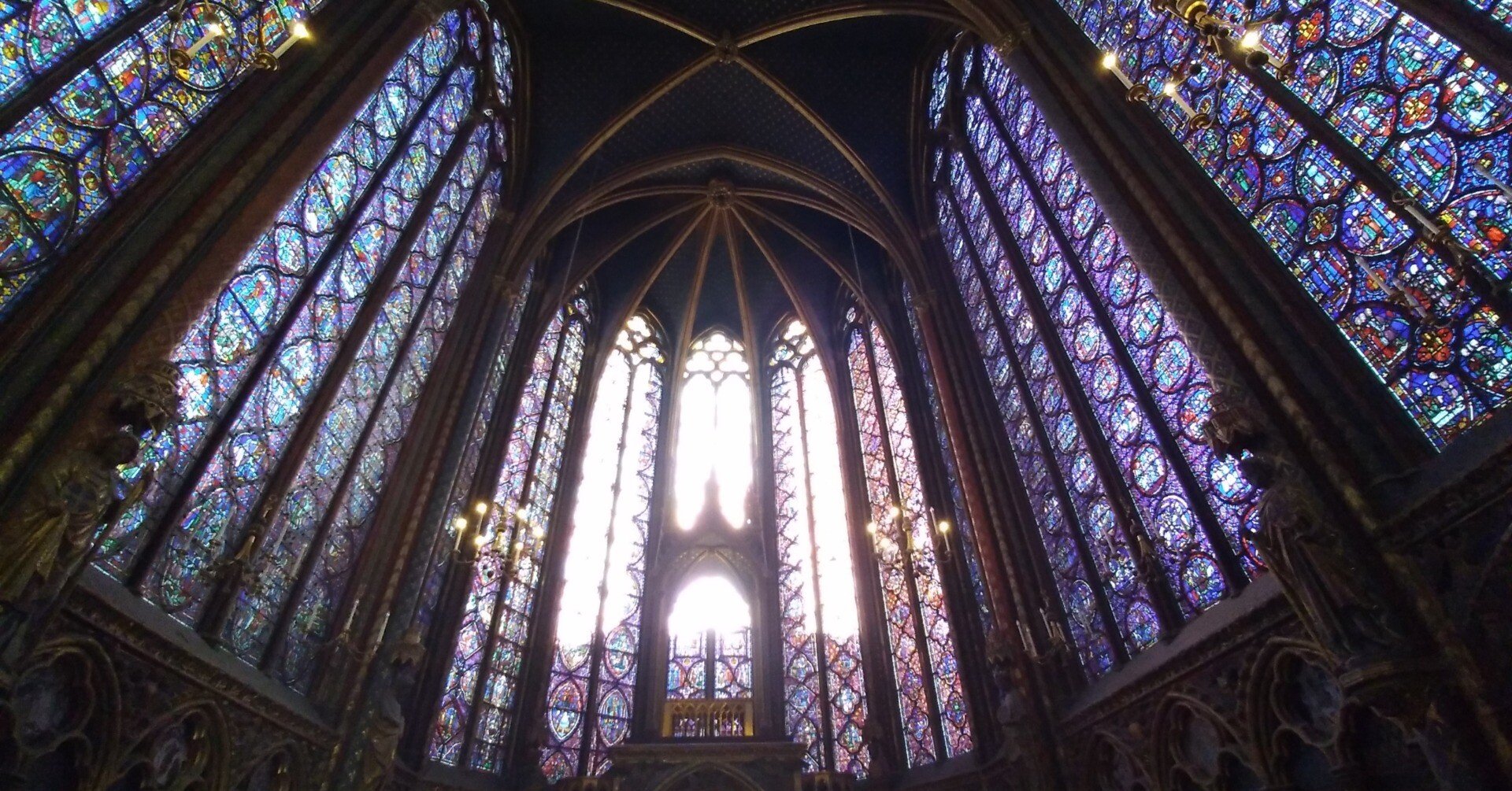 aad54686cfe6b37b1adb131ba08100