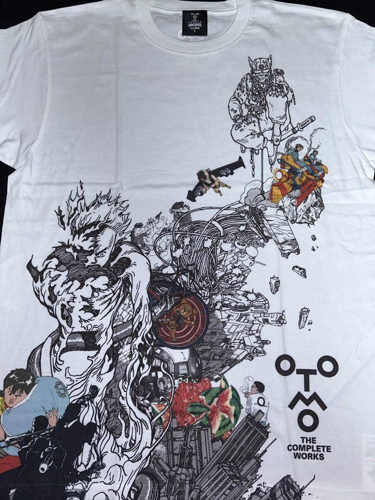 AKIRAセル画展のTシャツ｜柳の木