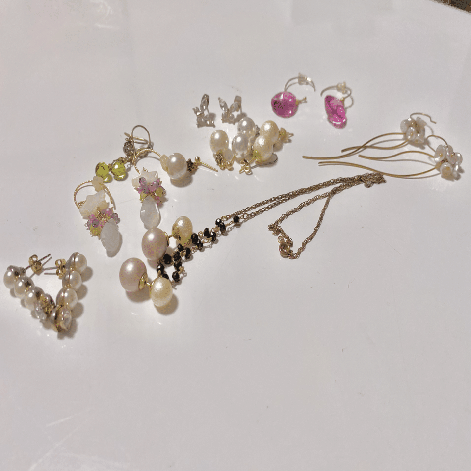 捨て活日記】アクセサリーを半分に減らして、もっと自分と仲良くなる