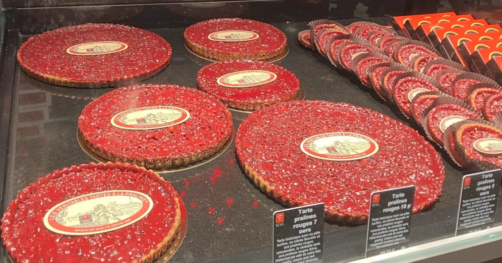 フランス・リヨンの食べ物語り（お菓子編①）｜ニョコロ*