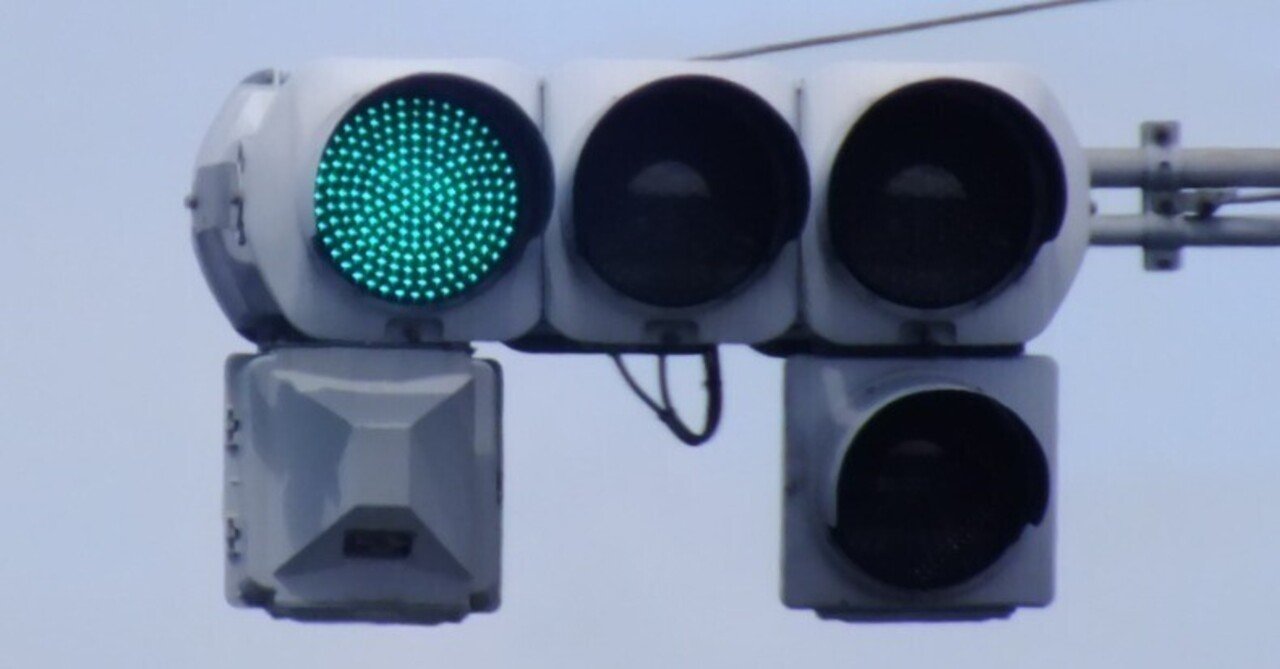 小糸DK2＋信号電材厚型LED右折矢印灯 in 郡山市横塚三丁目｜光山祐弥の