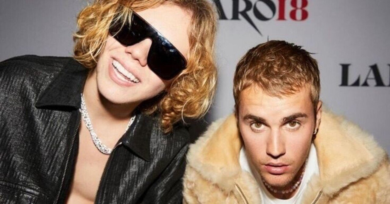 ザ・キッド・ラロイ、日本で回転寿司に興じる！サマーソニック出演前にくら寿司で誕生日会！｜音楽、ストリート、サブカルのおすすめ最新情報