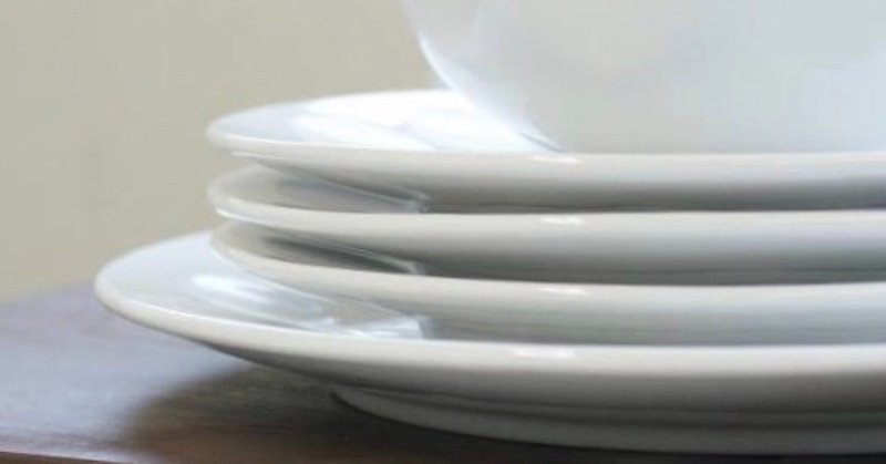 “プラットフォーム”とは、お皿の下に差し込まれたお皿である。 【マーケティング戦略の観察】