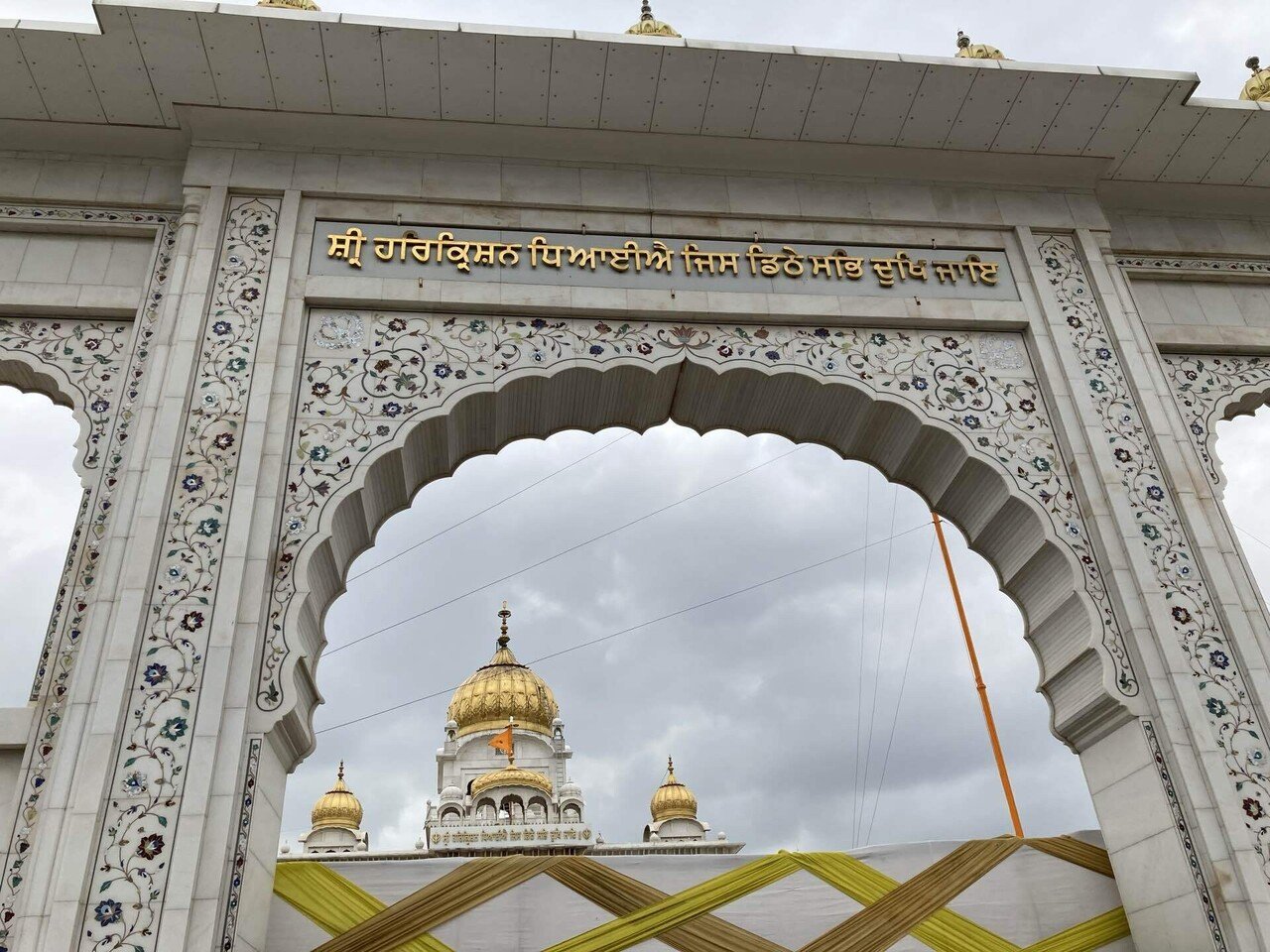 シク教 No.2：デリーのシク教のお寺へ行ってみた！｜サマタミキ
