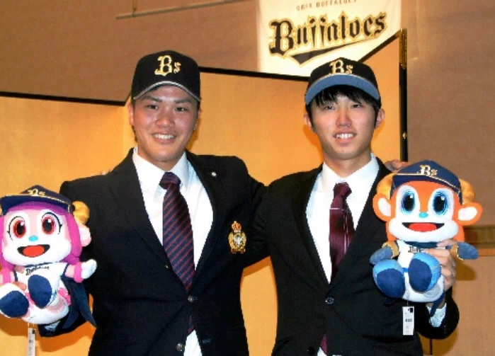 オリックスバファローズ伏見寅威選手を大解剖！｜teaお茶DA