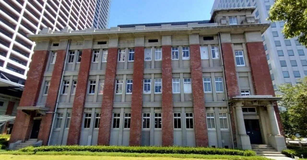 007.KITANAKA Brick south（旧帝蚕倉庫事務所）｜梶文彦