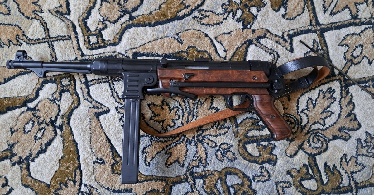 AGM MP40 電動ガン BK【180日間安心保証つき】