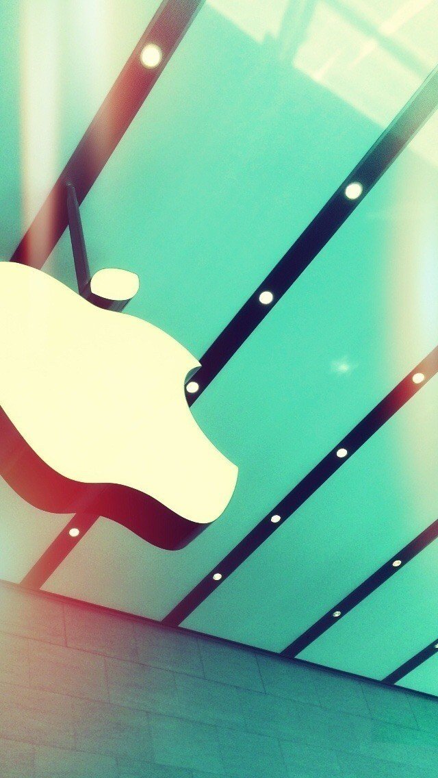 アップル狂によるアップル狂のためのアップルの待ち受けだよ〜( ^ω^)ほれほれ〜（ヨダレ出てる）
アップルストア表参道にて撮影。

#デザイン #写真