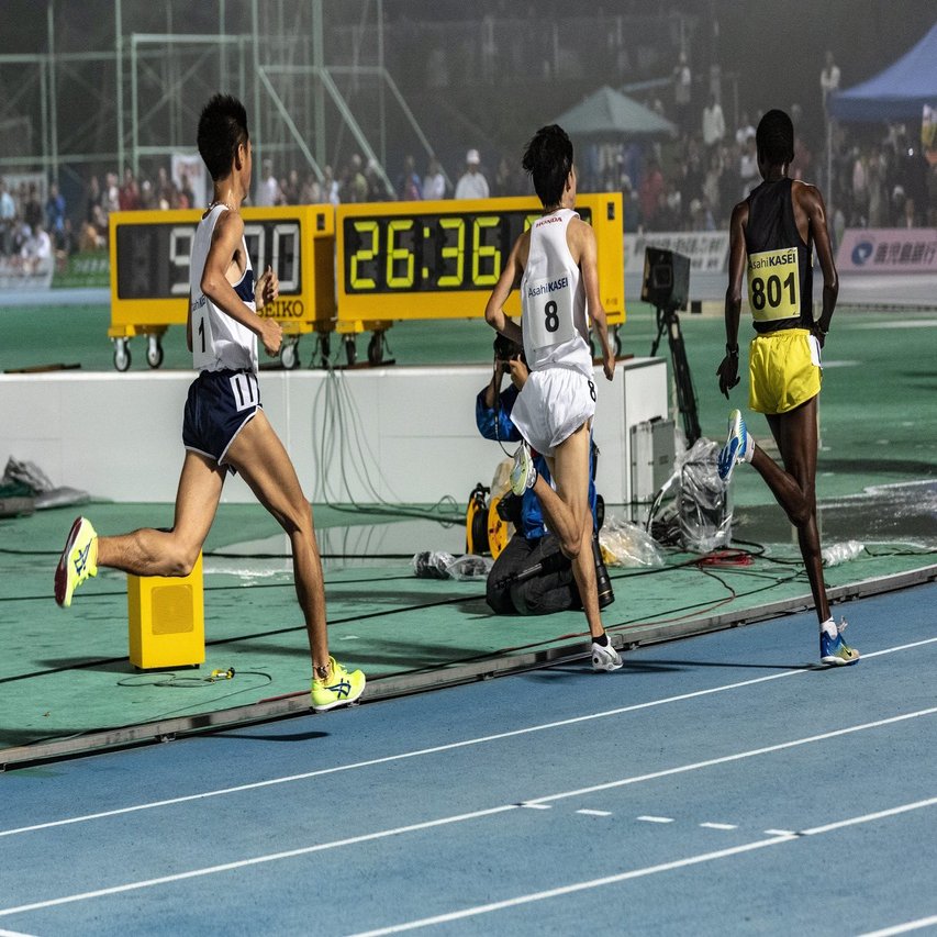 19年5月2日 今朝の一枚 Ekiden News Note