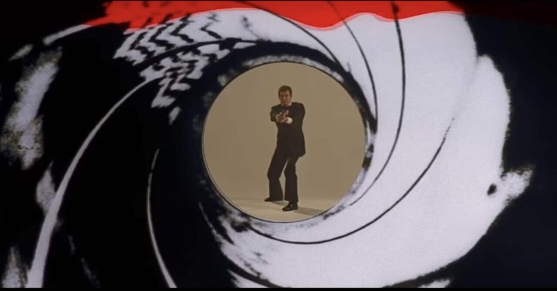 【007シリーズ】ウォッカ・マティーニ、ステアではなく感想で。【映画感想】