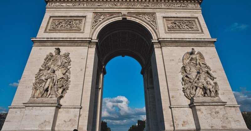 凱旋門はパリの中心だった✨